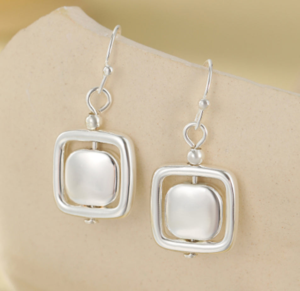 SQUARE DROP EARRINGS - SILVER