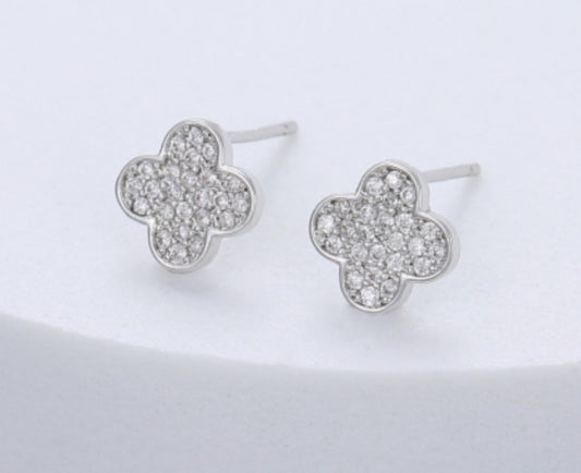 FLOWER CRYSTAL STUD