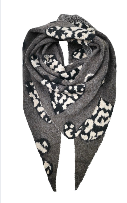 LEOPARD HEART KNIT TRIANGLE SCARF- CHOCOLATE
