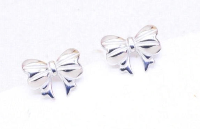 BOW STUDS - SILVER