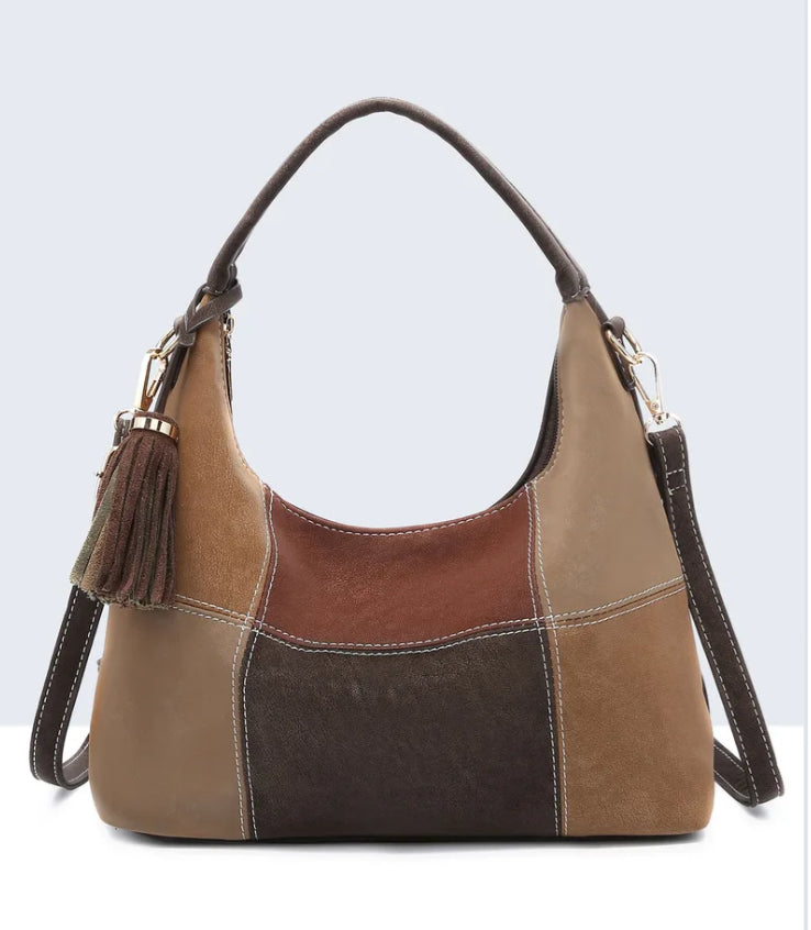 PATCH SHOULDER BAG