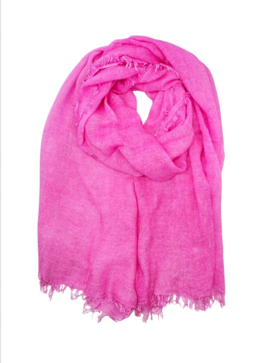 BAMBOO WASHED SCARF - FUSCHIA