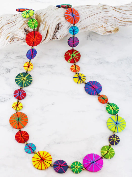 LONG WOODEN DISC NECKLACE