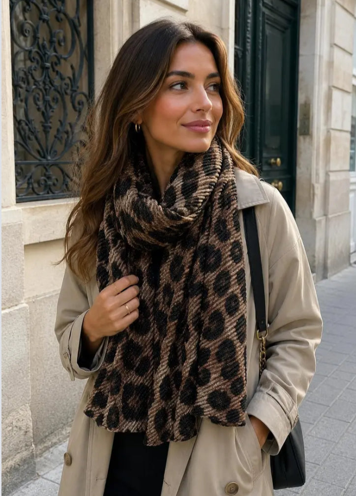TEXTURED FOIL ANIMAL PRINT SCARF
