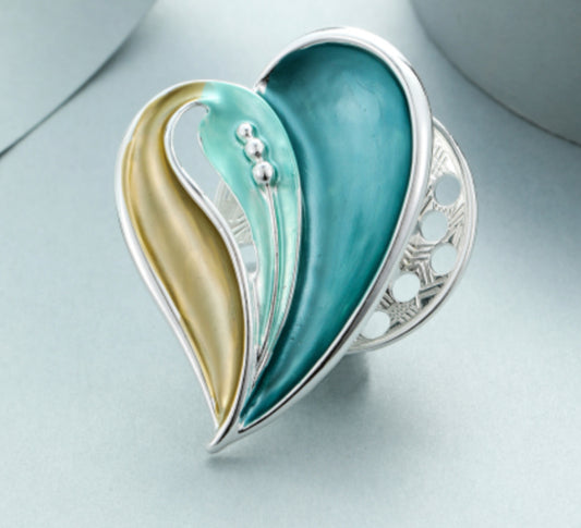MAGNET HEART BROOCH