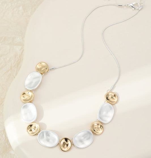 MIXED METAL DISC NECKLACE