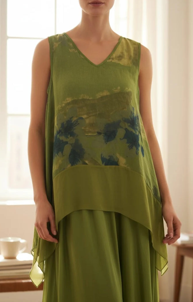 LINEN & SILK FLORAL TOP - 10-16 - OLIVE