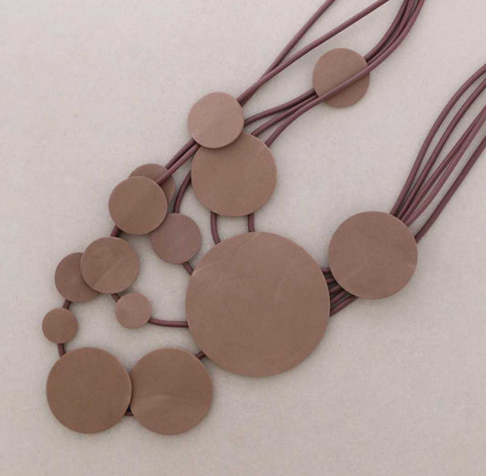 LONG MULTI STRAND STATEMENT NECKLACE - MOCHA