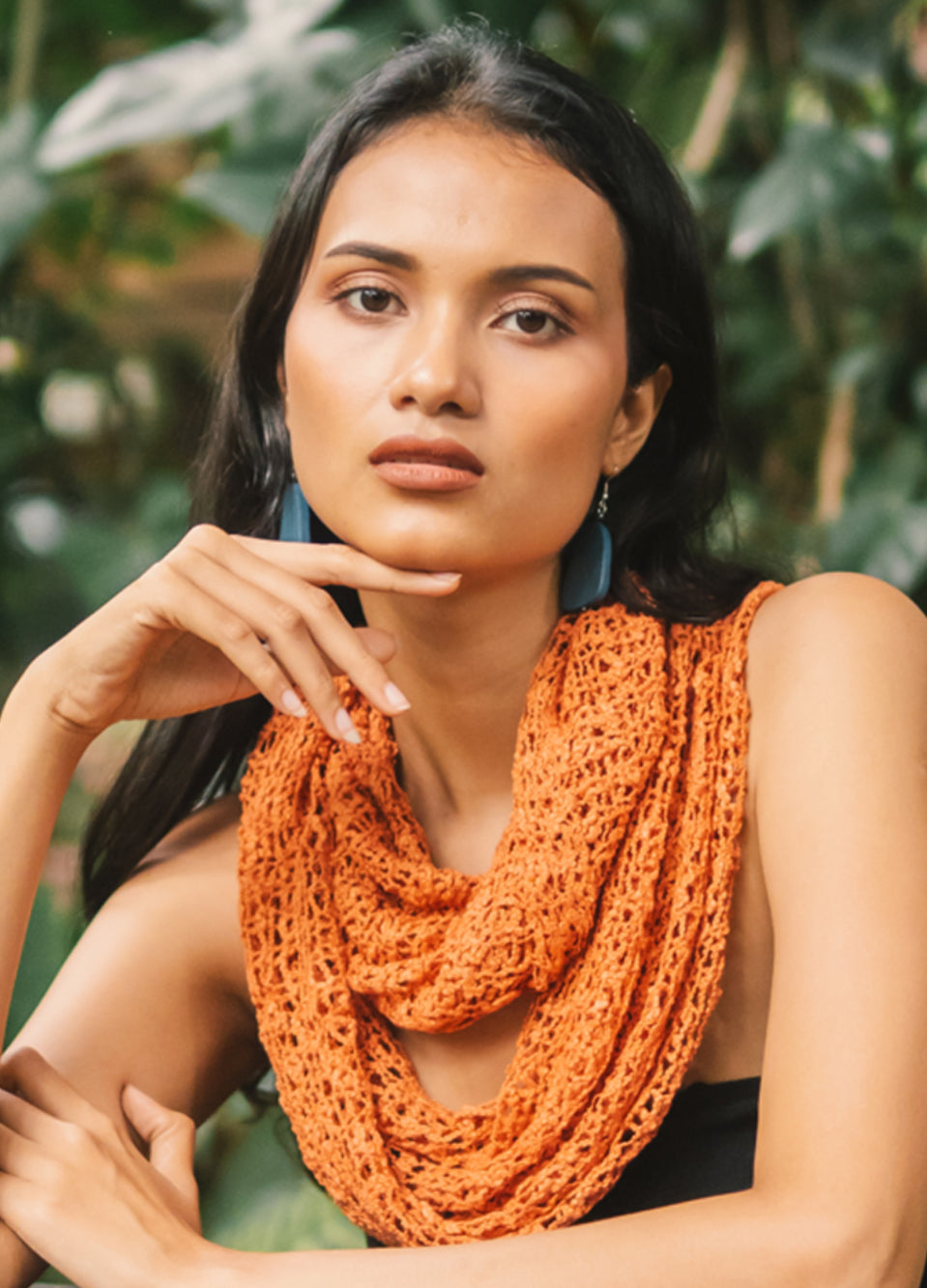 POPCORN KNIT INFINITY SCARF - ORANGE