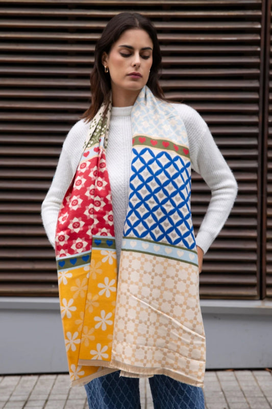 DOUBLE SIDED COSY SCARF