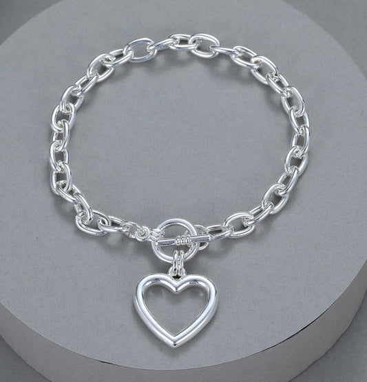T-BAR HEART BRACELET