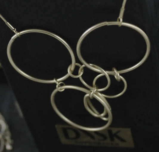 DNSK CIRCLES SHORT NECKLACE