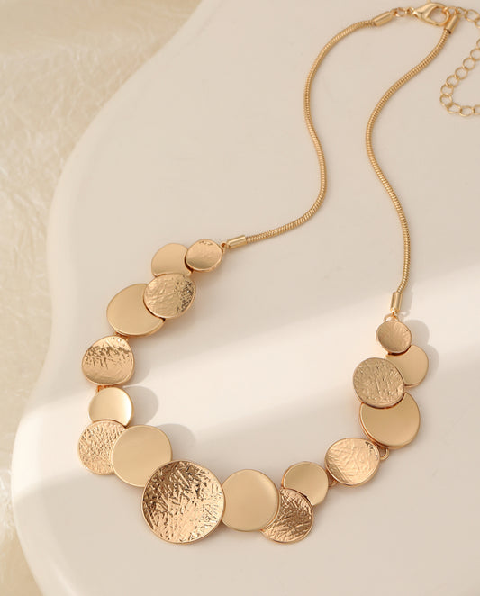 LAYERED CIRCLES NECKLACE