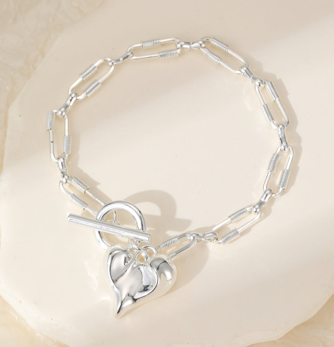 T-BAR HEART BRACELET