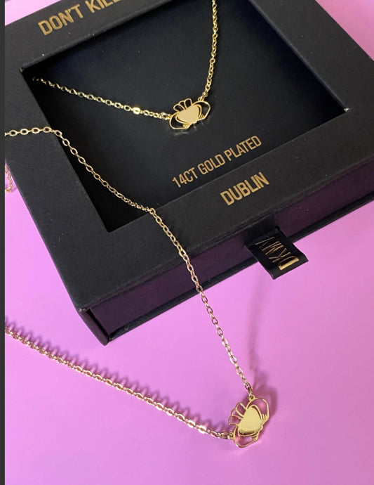 DKMV HEART STRONG BEAG CLADDAGH NECKLACE
