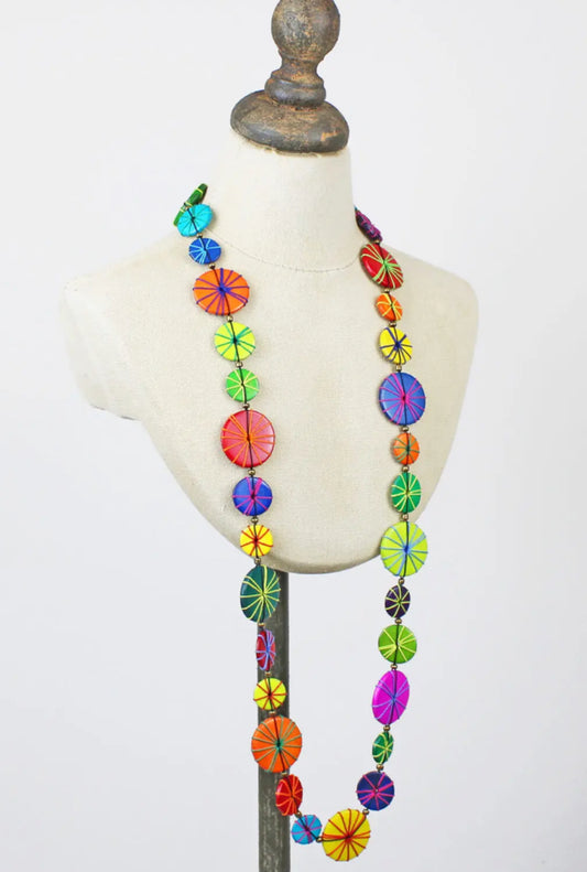 LONG WOODEN DISC NECKLACE