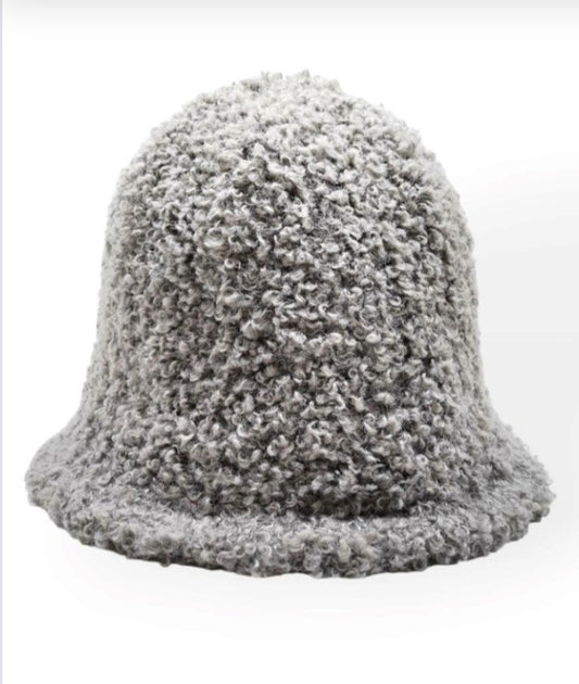 SHERPA CLOCHE HAT
