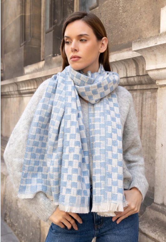 WOVEN COSY SCARF- BLUE