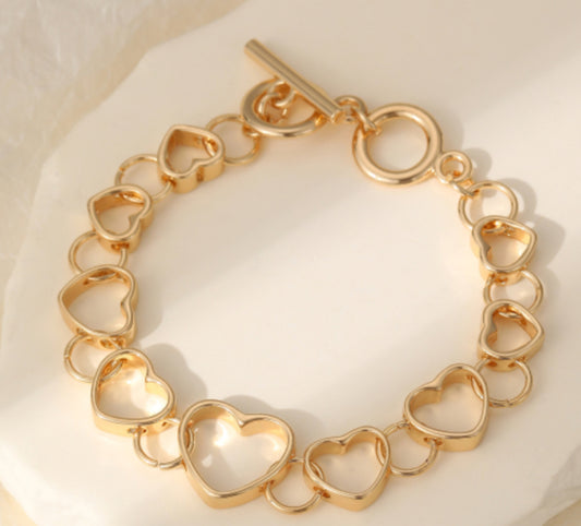 T-BAR HEARTS BRACELET