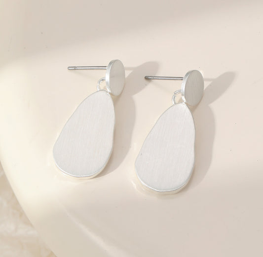 MATT OVAL STUDS - SILVER