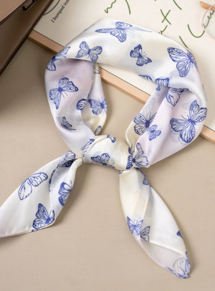SATIN NECK SQUARE
