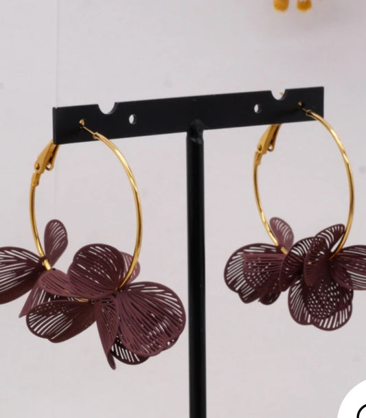 STATEMENT PETAL HOOPS - CHOCOLATE