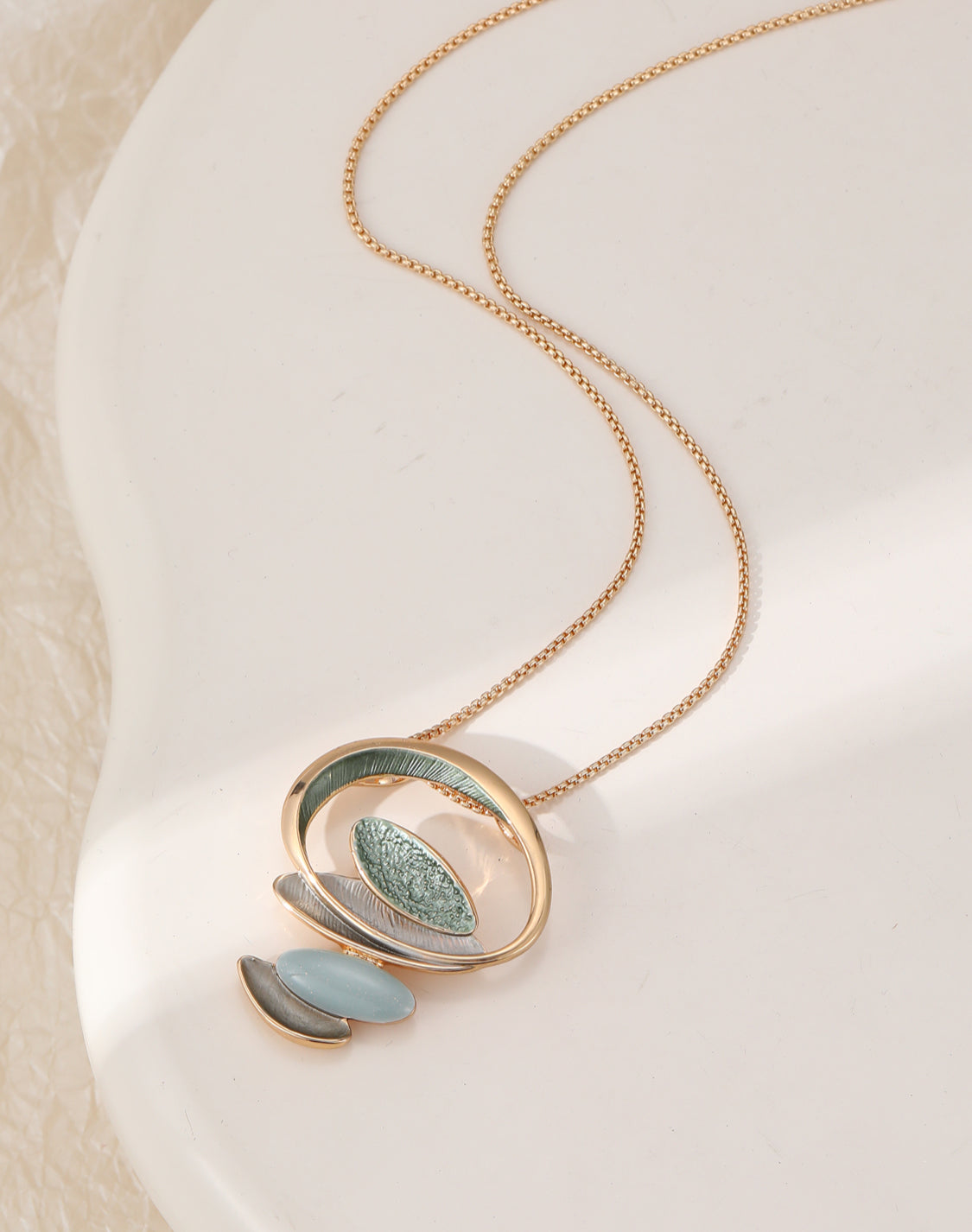 ENAMEL PENDANT - GOLD