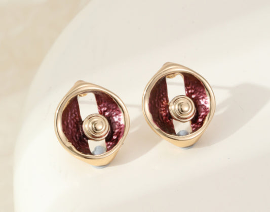 BURGUNDY STUD EARRINGS