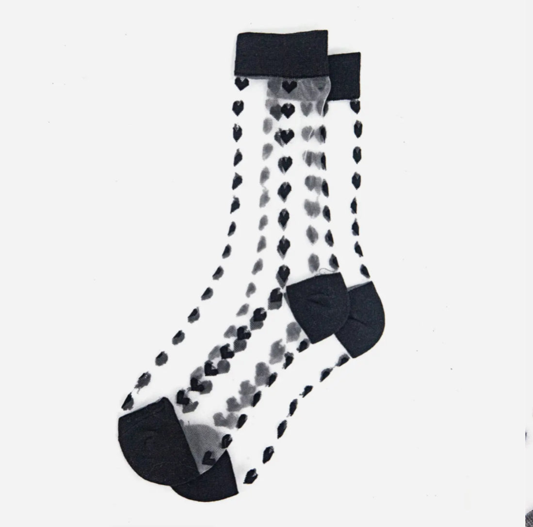 WOMEN’S SHEER BLACK HEART SOCKS