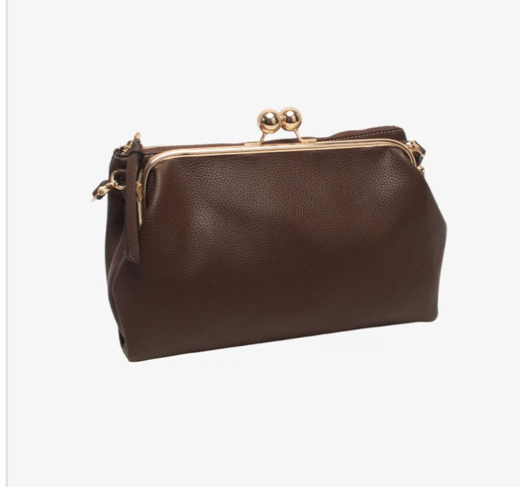 CLASP CROSSBODY - BROWN