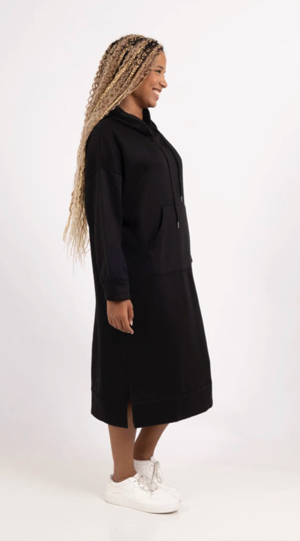 HOODED SWEATER DRESS - 10-16 & 16-20 - BLACK