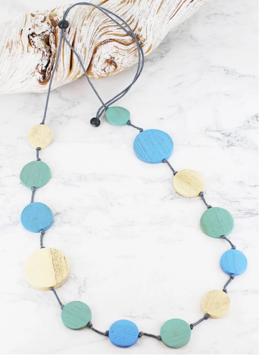 WOODEN CIRCLE DISC NECKLACE