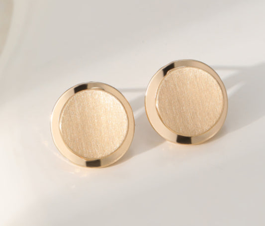 MATT DISC STUD EARRINGS- GOLD