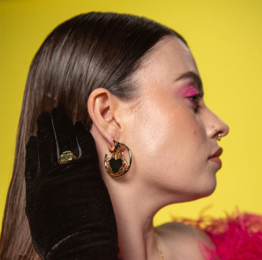 HEART STRONG CLADDAGH HOOP EARRINGS - GOLD PLATED