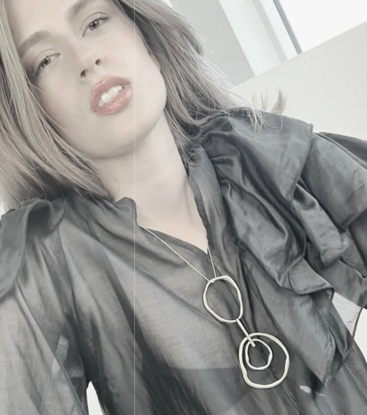 DNSK ADJUSTABLE CIRCLES NECKLACE