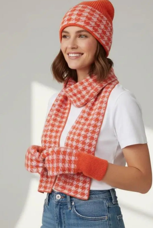 CHECK HAT SCARF & GLOVES SET IN XMAS GIFT BOX