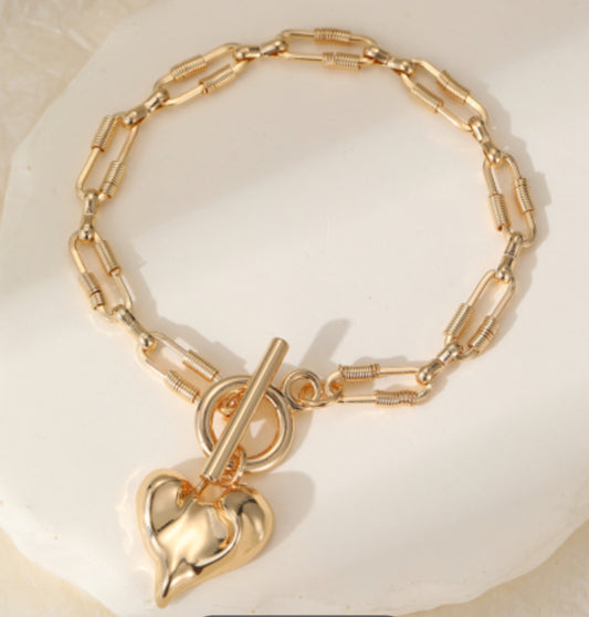 T-BAR HEART BRACELET
