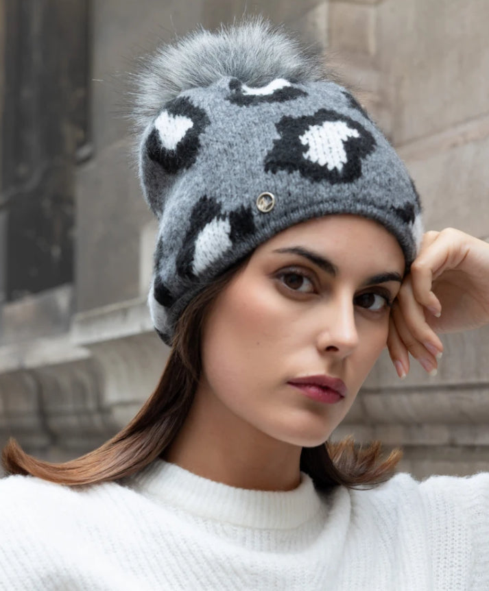 FLEECE LINED POM HAT - GREY