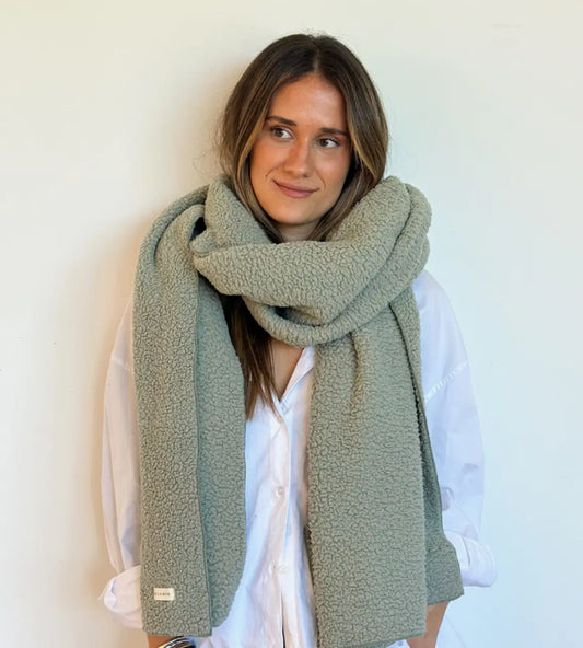 SHERPA OVERSIZED SCARF
