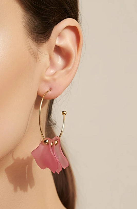 ACRYLIC FLOWER EARRINGS