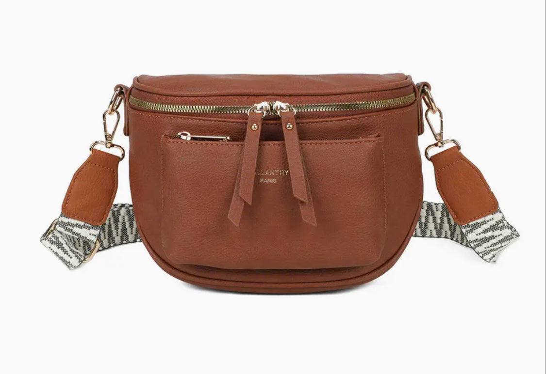 POCKET SLING BAG - CAMEL