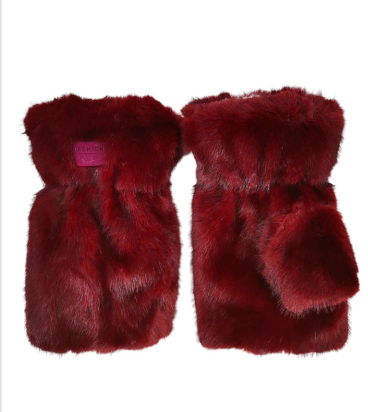 FAUX FUR MITTS - BURGUNDY
