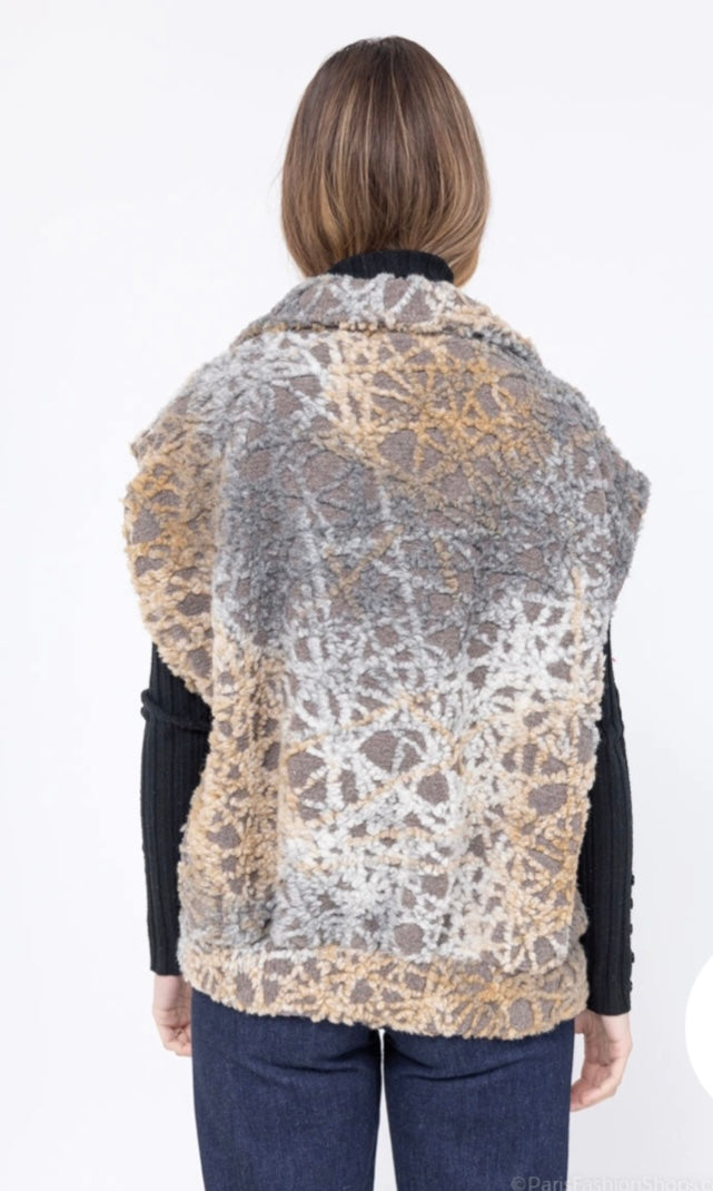 ABSTRACT GILET - 10-16