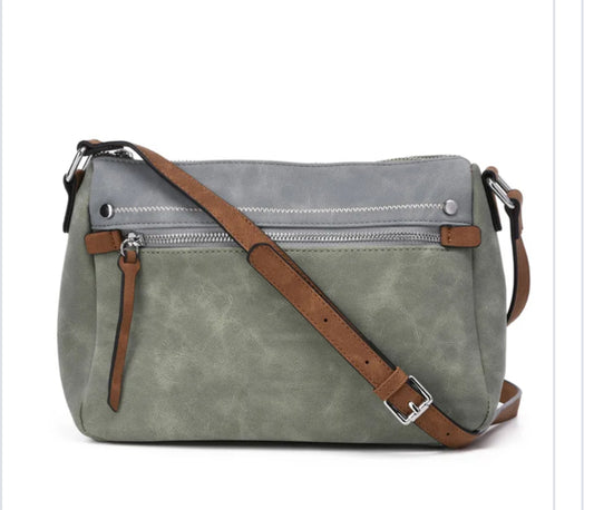 ZIP CROSSBODY