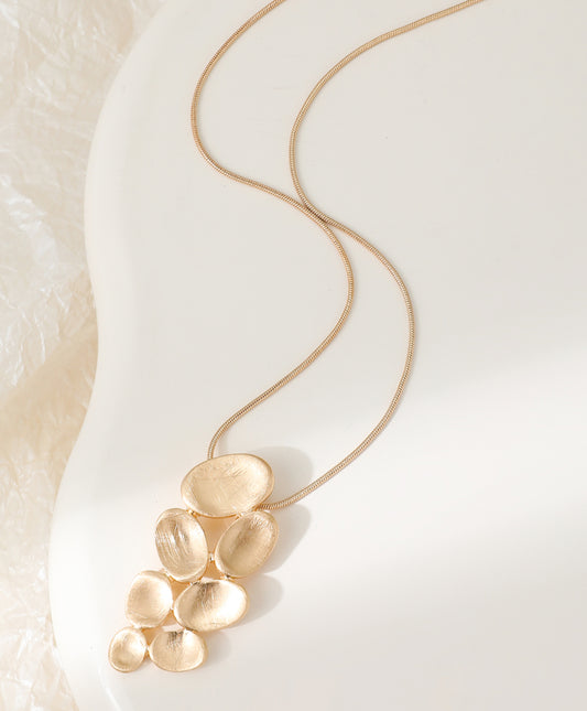 MATT PENDANT NECKLACE