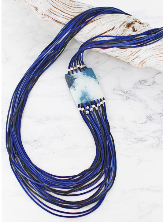 RESIN MARBLED MULTI STRAND NECKLACE
