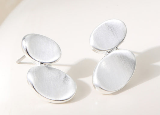 OVAL DISC STUD EARRINGS