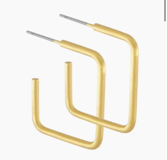 DNSK SQUARE HOOP EARRINGS