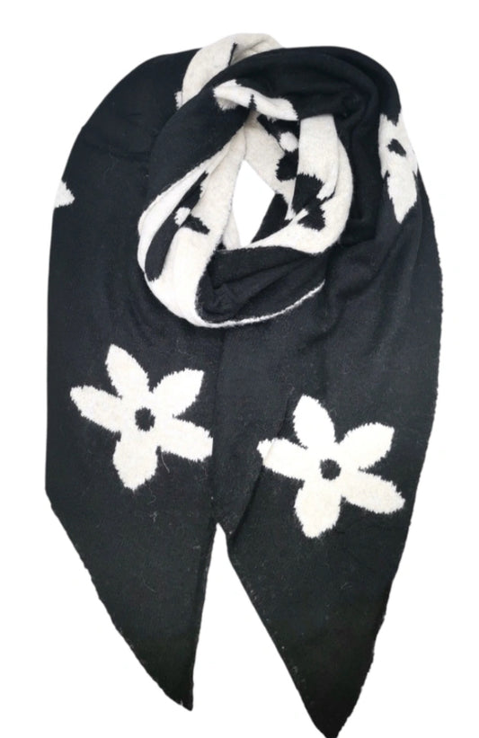 FLOWER KNIT SCARF