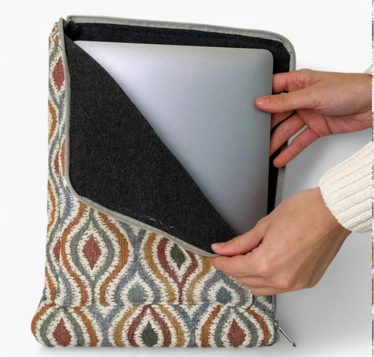 PADDED LAPTOP CASE - UP TO 14 INCHES